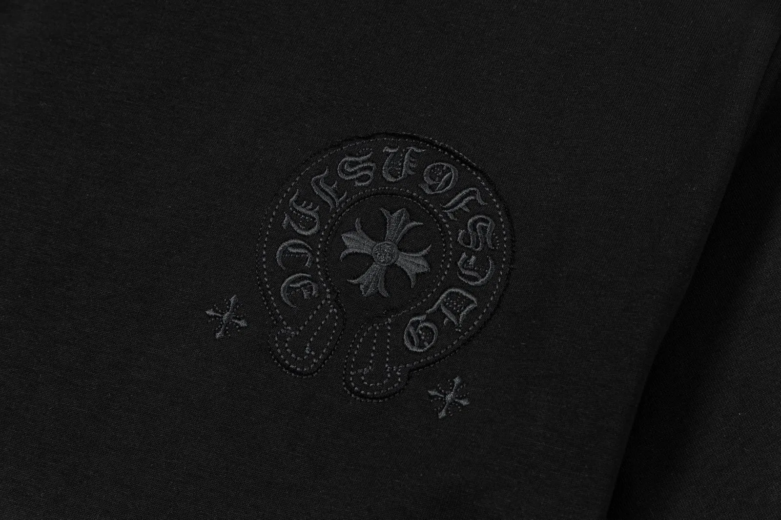 🅿️200 [CH Crow Heart] 2025FW short-sleeved T-shirt, patch embroidery, high-end 26s double yarn 300g fabric, heavy fabric, custom stretcher rib, same cylinder and dye, complete three standards, same style for men and women, color: black, white, size: S M L XL 2XL